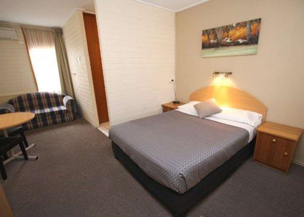 Citrus Valley Motel Ренмарк Номер фото