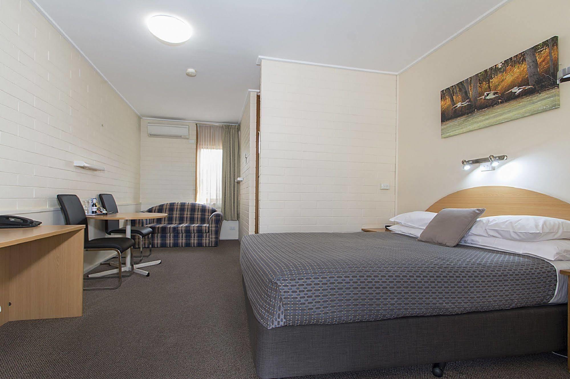 Citrus Valley Motel Ренмарк Экстерьер фото